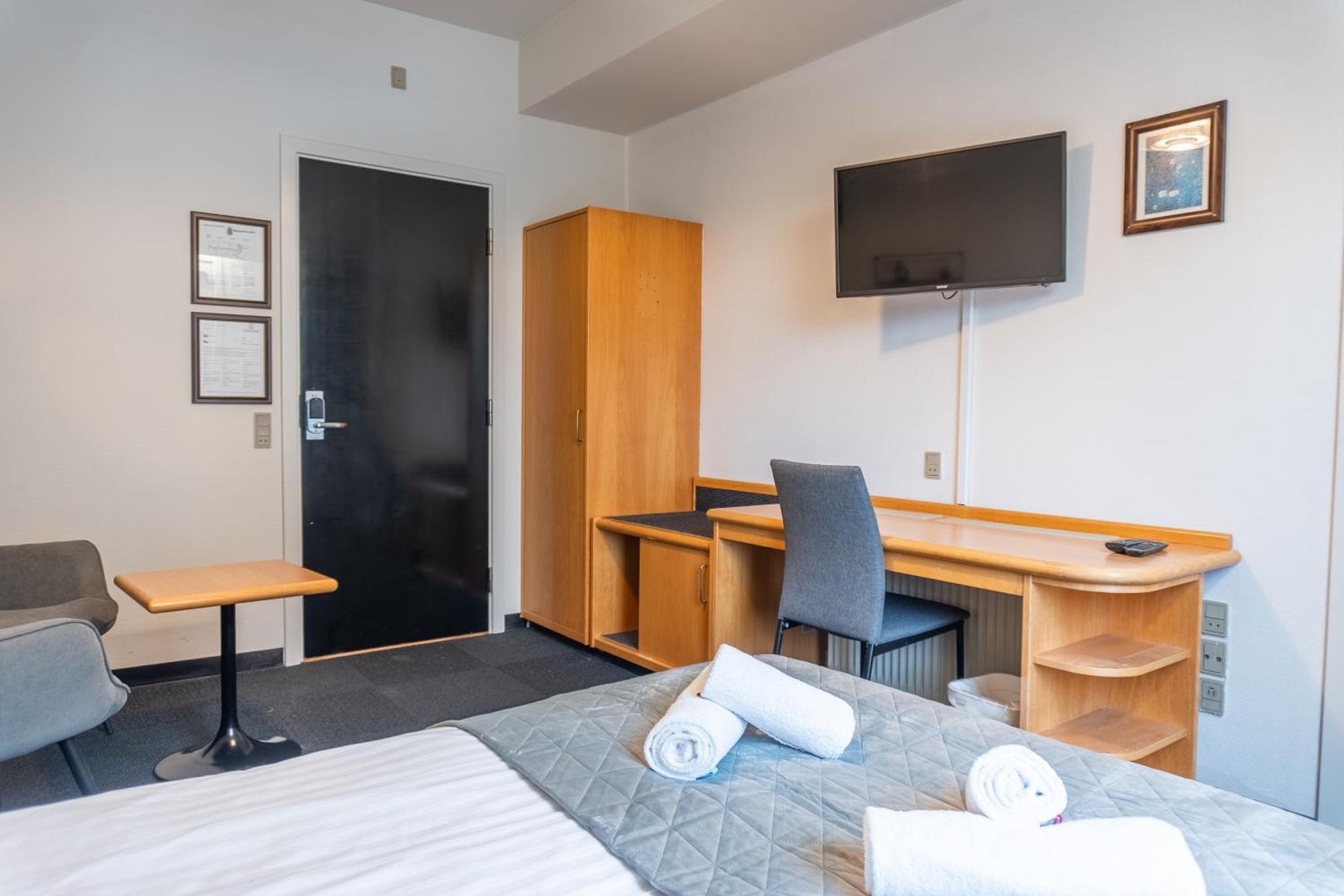 Hotel Аснс Екстер'єр фото