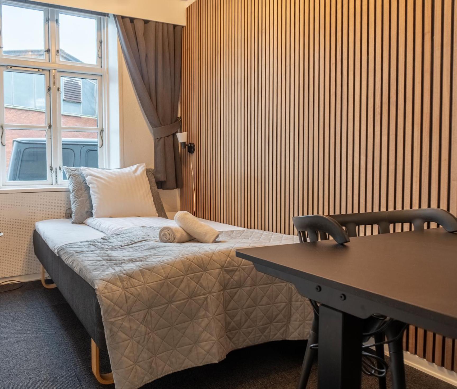 Hotel Аснс Екстер'єр фото